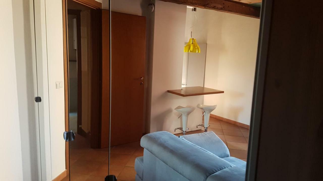 Casa Vacanza Angelo Феррара Экстерьер фото